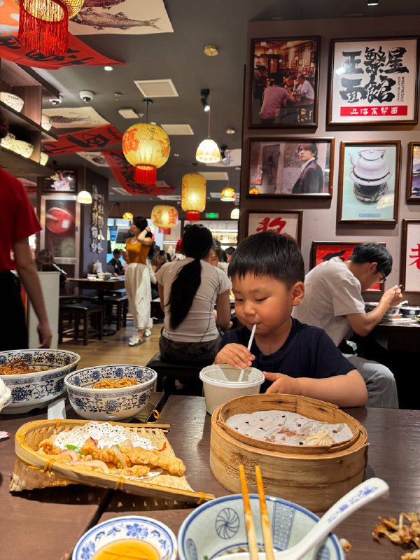 Happy WeekendHappy Weekend